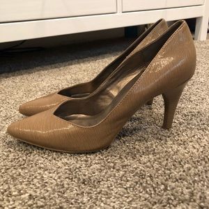 MODA Tan High Heal Size 9